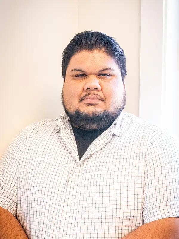 Headshot of Ezequiel