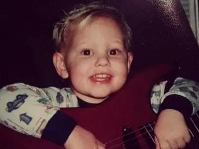 Tyler Bishop - img_7247_480 - Tyler Bishop