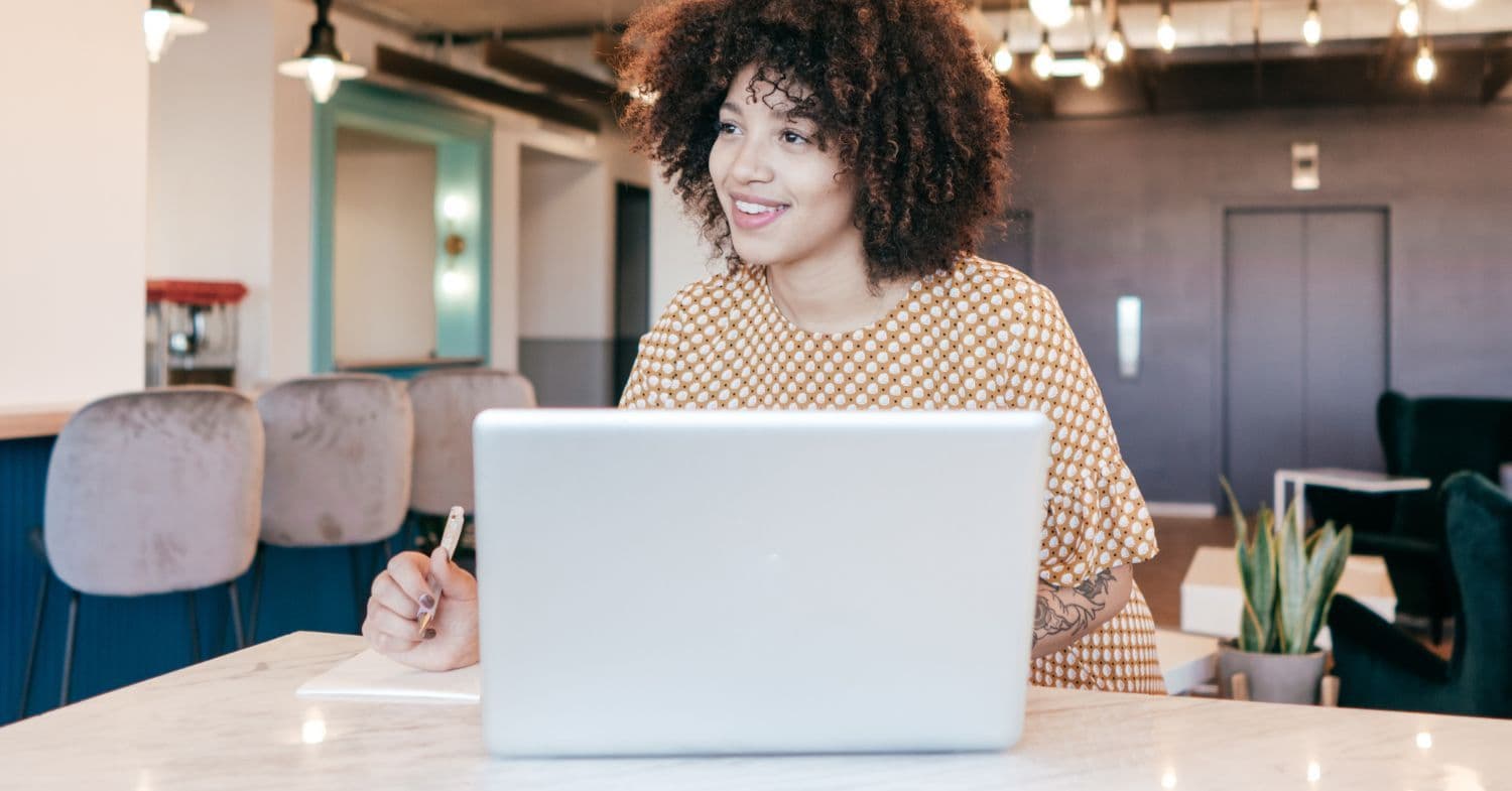 Becoming an Ad Copy Expert: Understanding Search vs. Social Ads