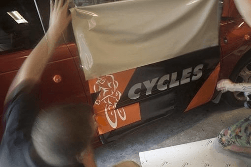 Aligning Car wrap advertisement